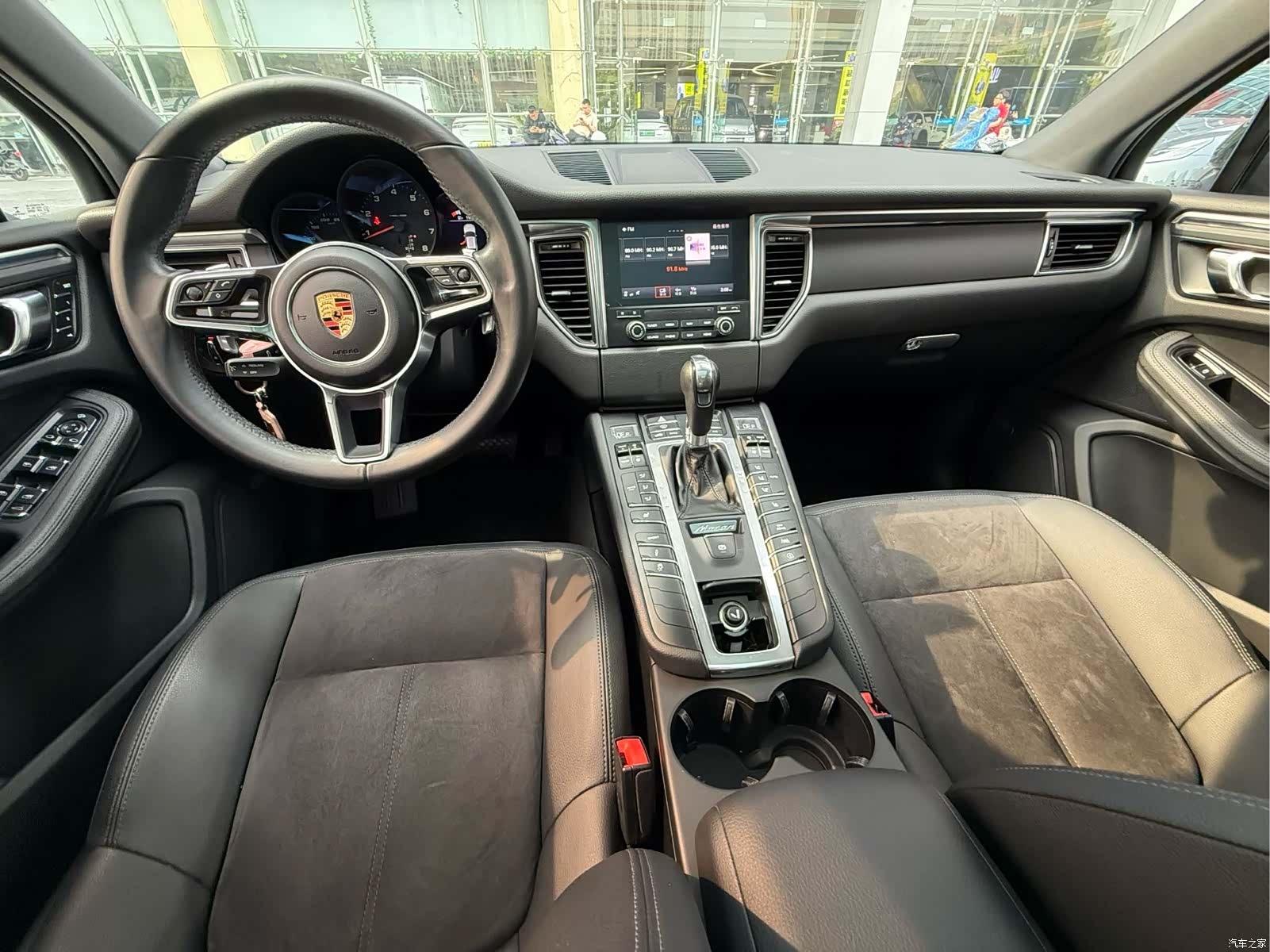 Porsche Macan, 2017 12