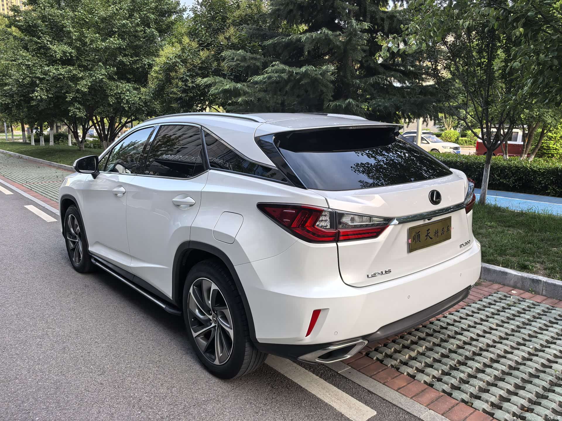 Lexus RX, 2019 7