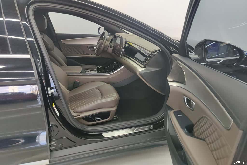 BYD Han, 2022 8