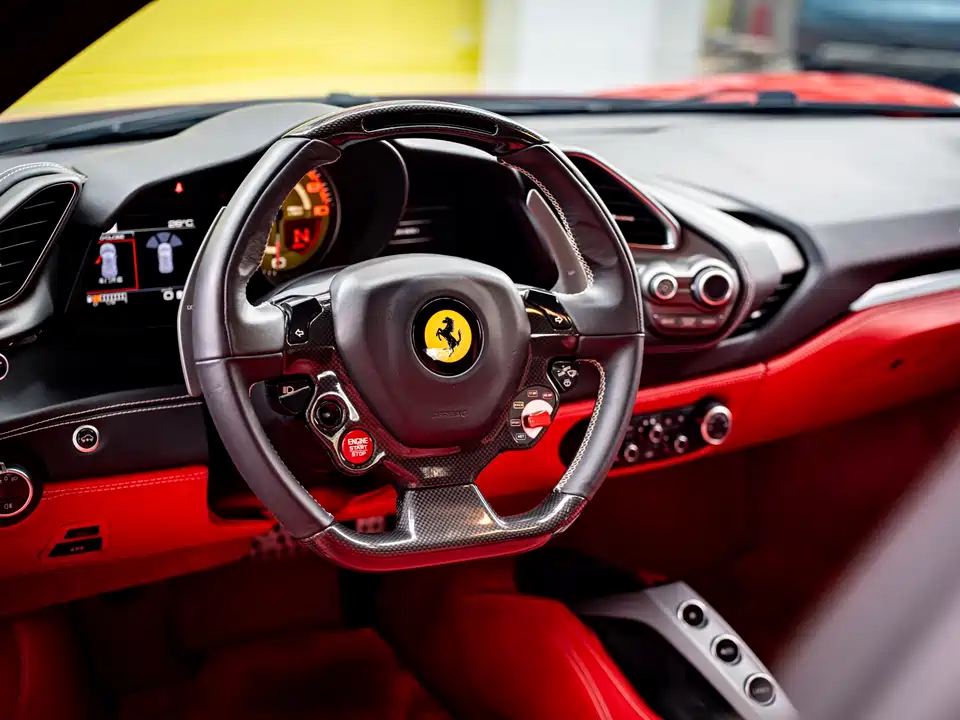 Ferrari 488