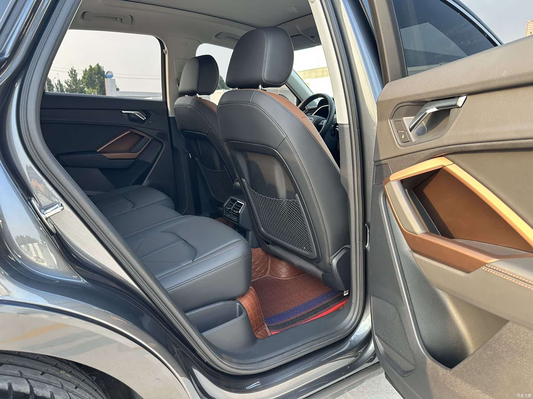 Audi Q3, 2022 9