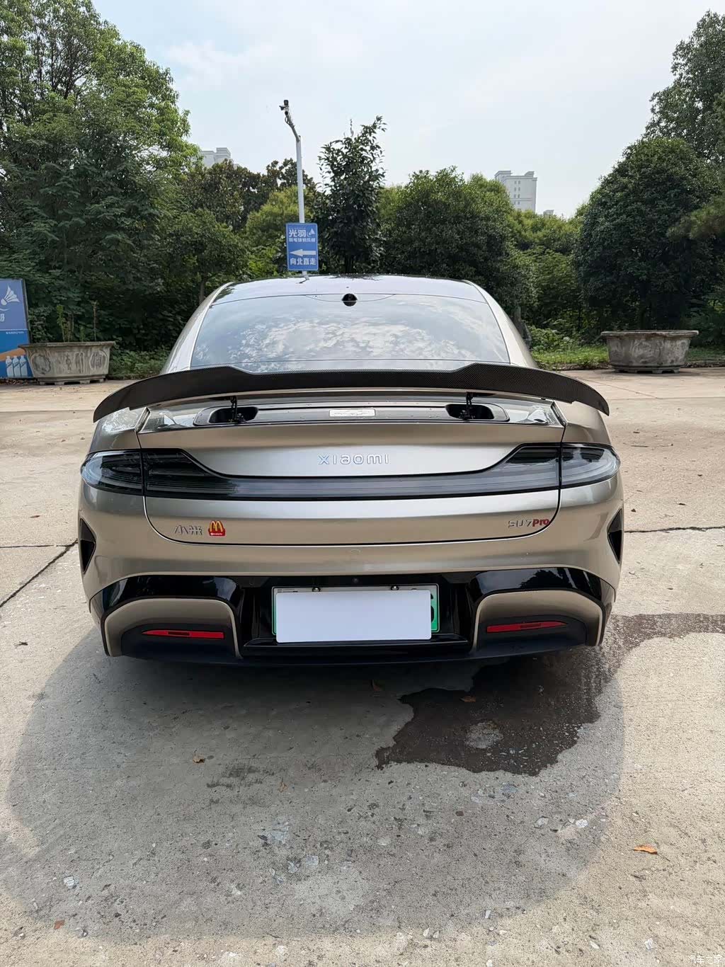Xiaomi SU7, 2024 10