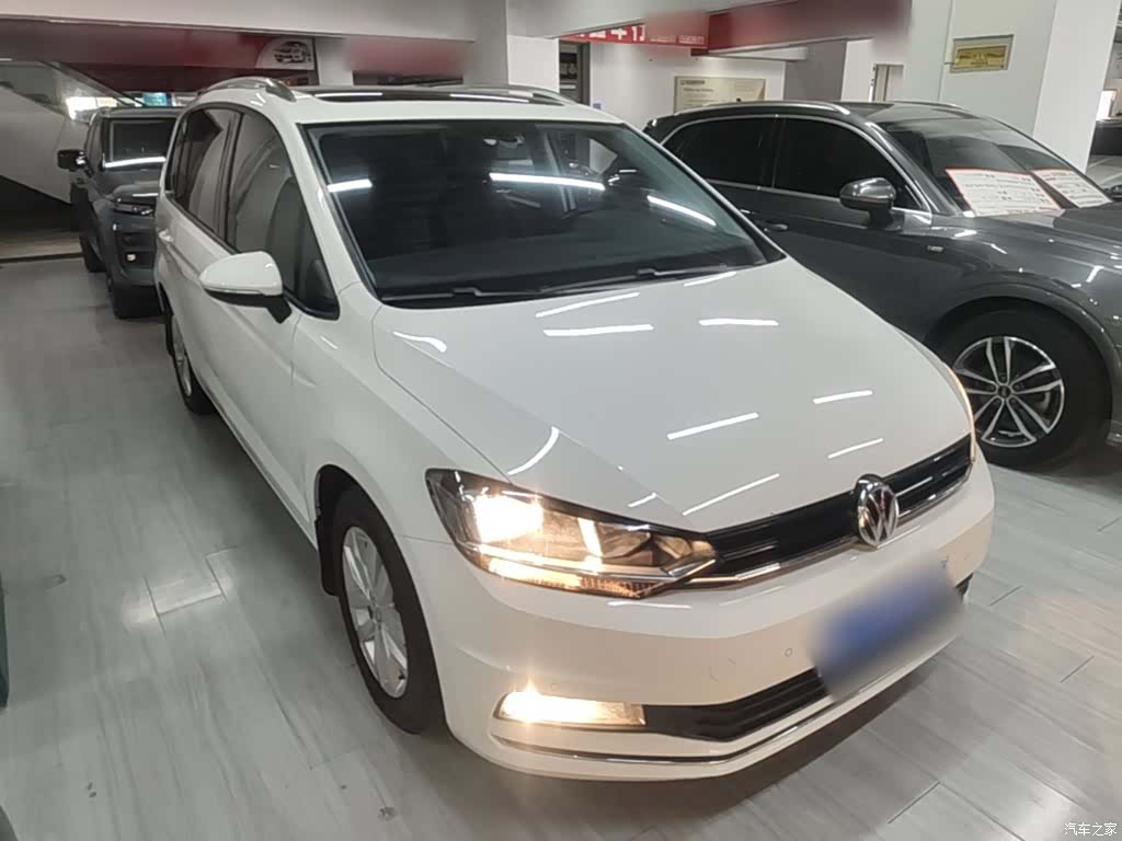 Volkswagen L, 2018 4
