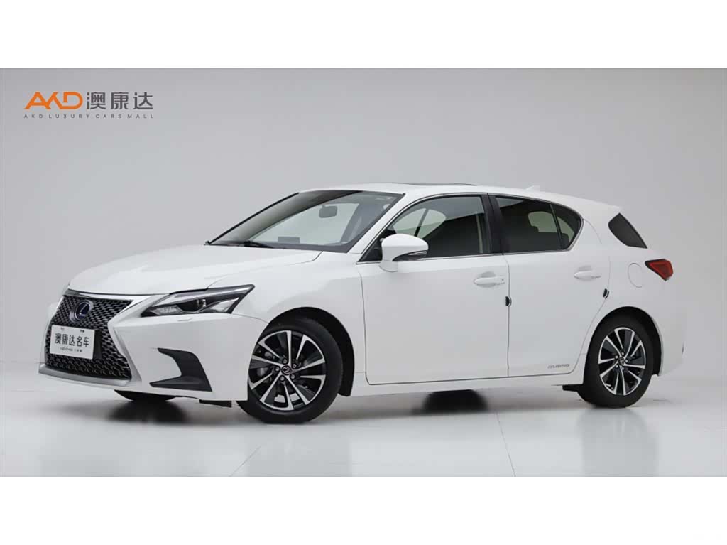 Lexus CT, 2021 1