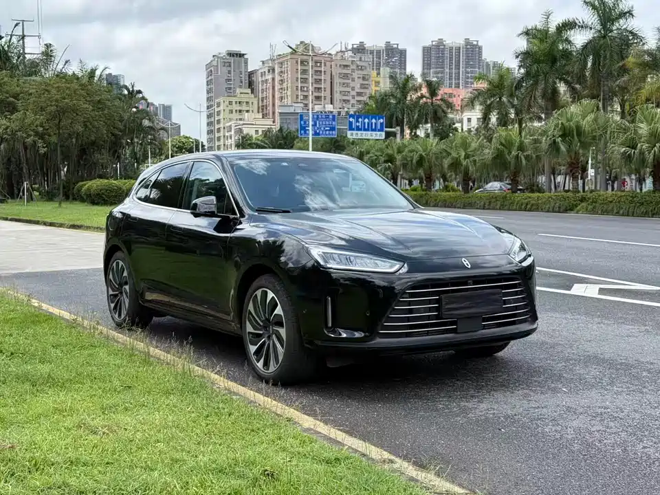 HarmonyOS Ask the world M5