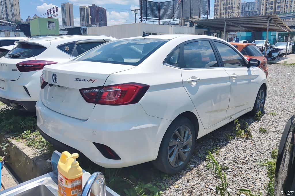 Changan Eado, 2019 3