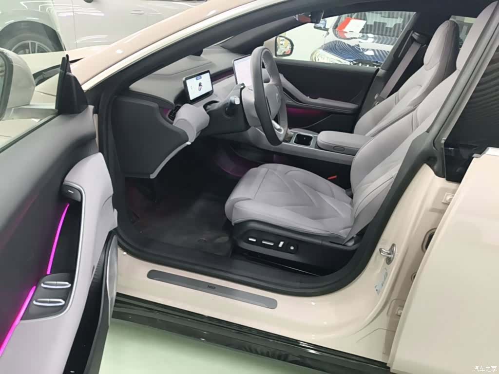 NIO ET5, 2025 12