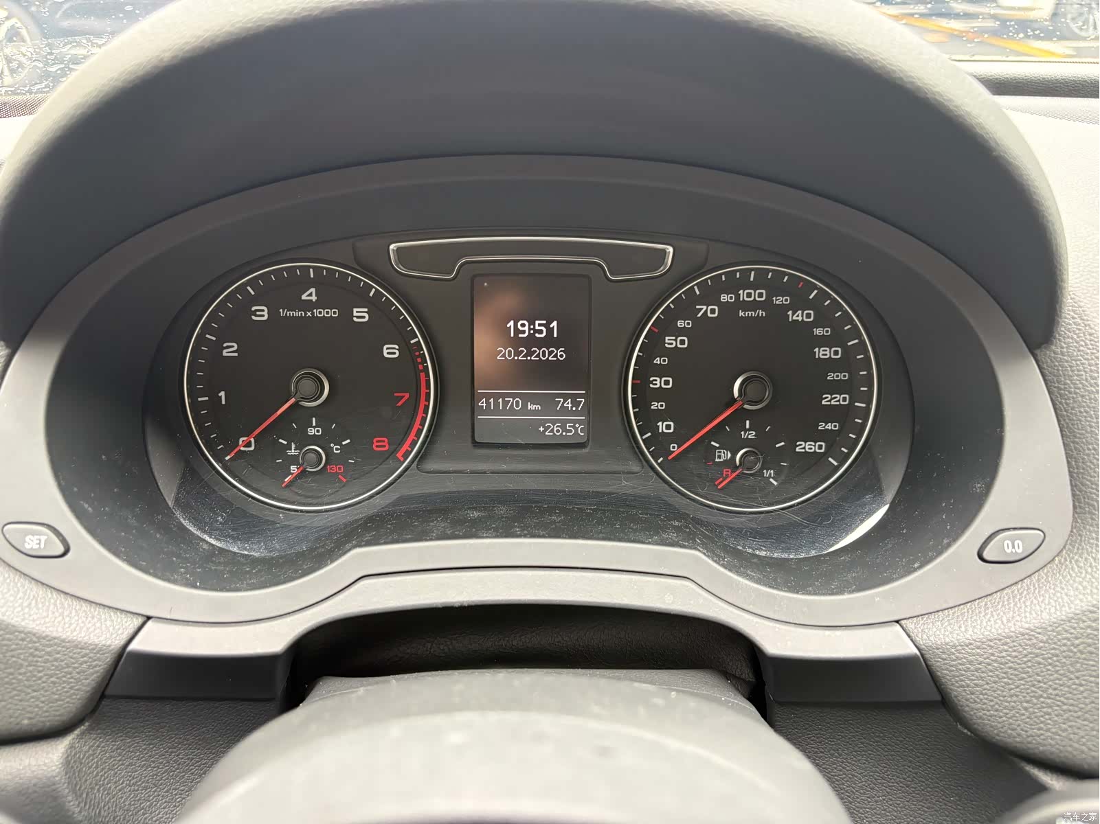 Audi Q3, 2017 12