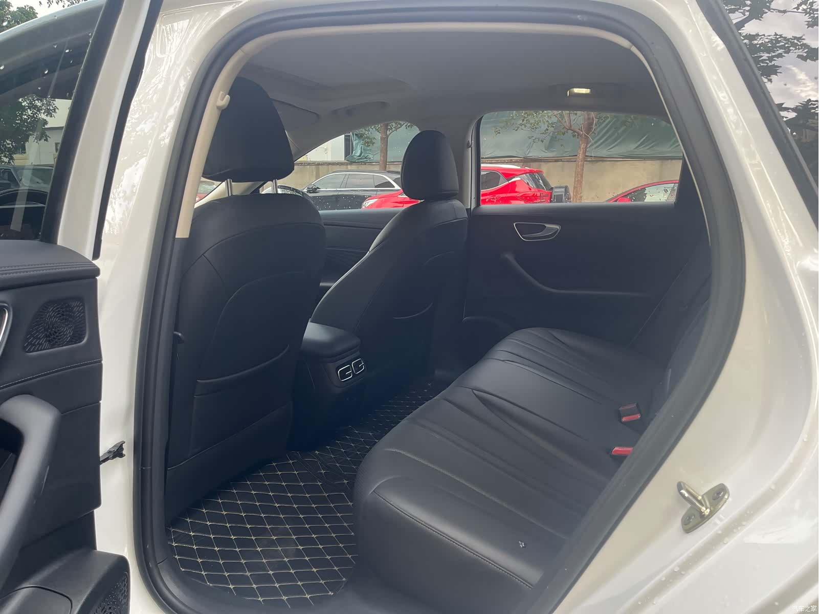 Roewe D7, 2025 9