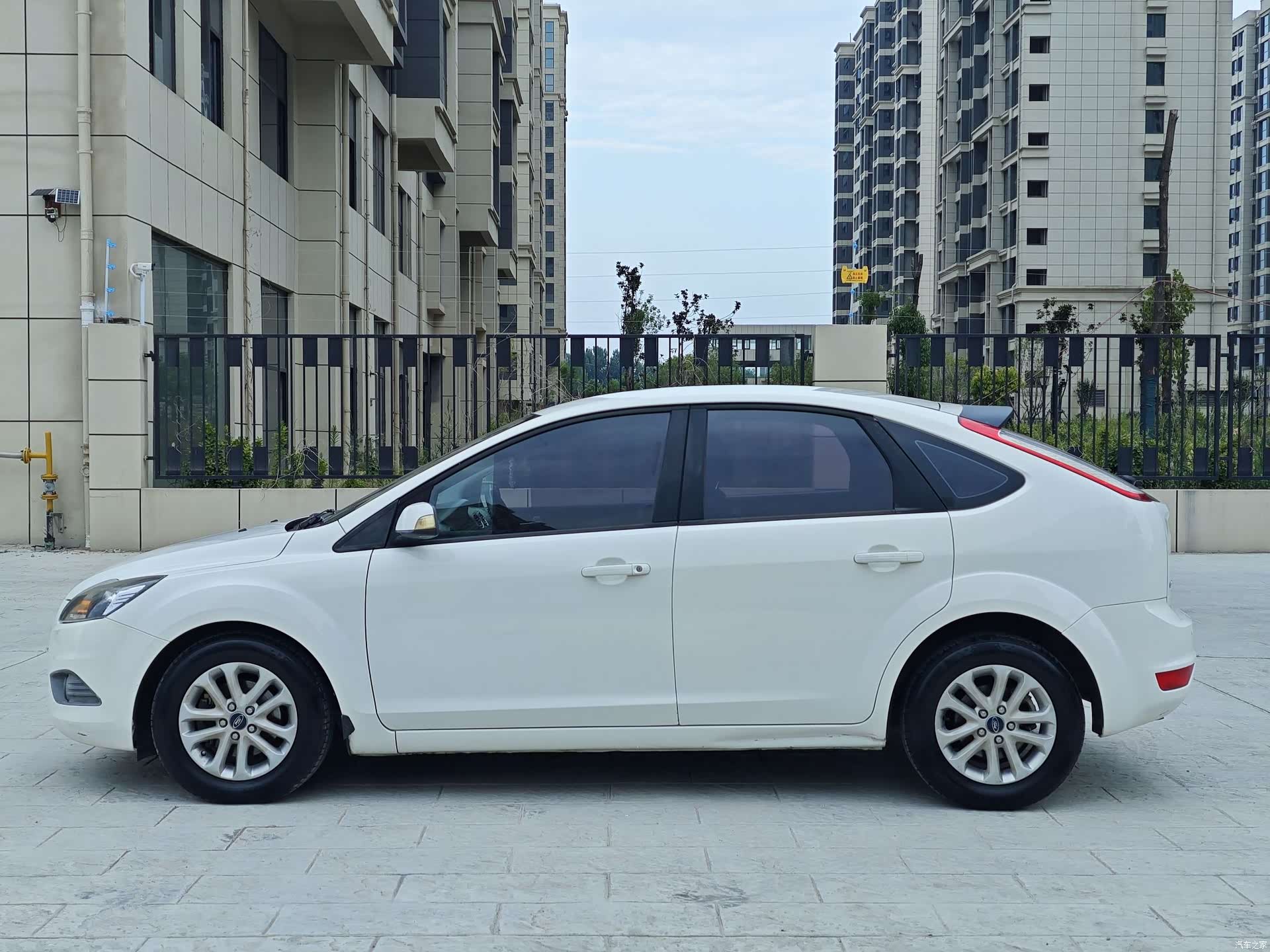 Ford Focus, 2015 4