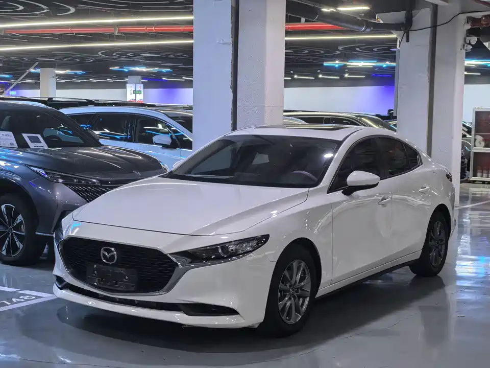 Mazda 3 Angkesaila
