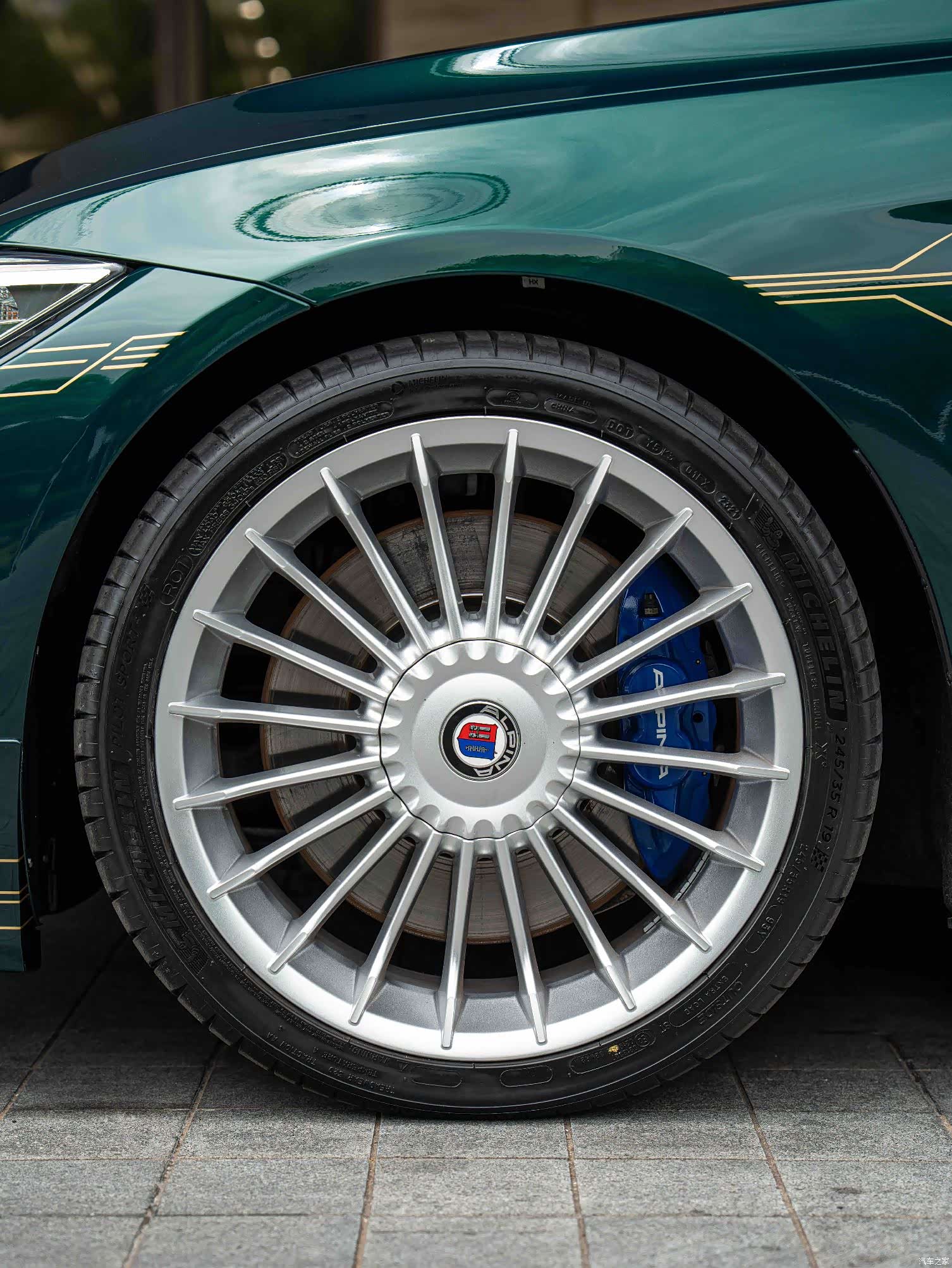 ALPINA B4, 2018 4