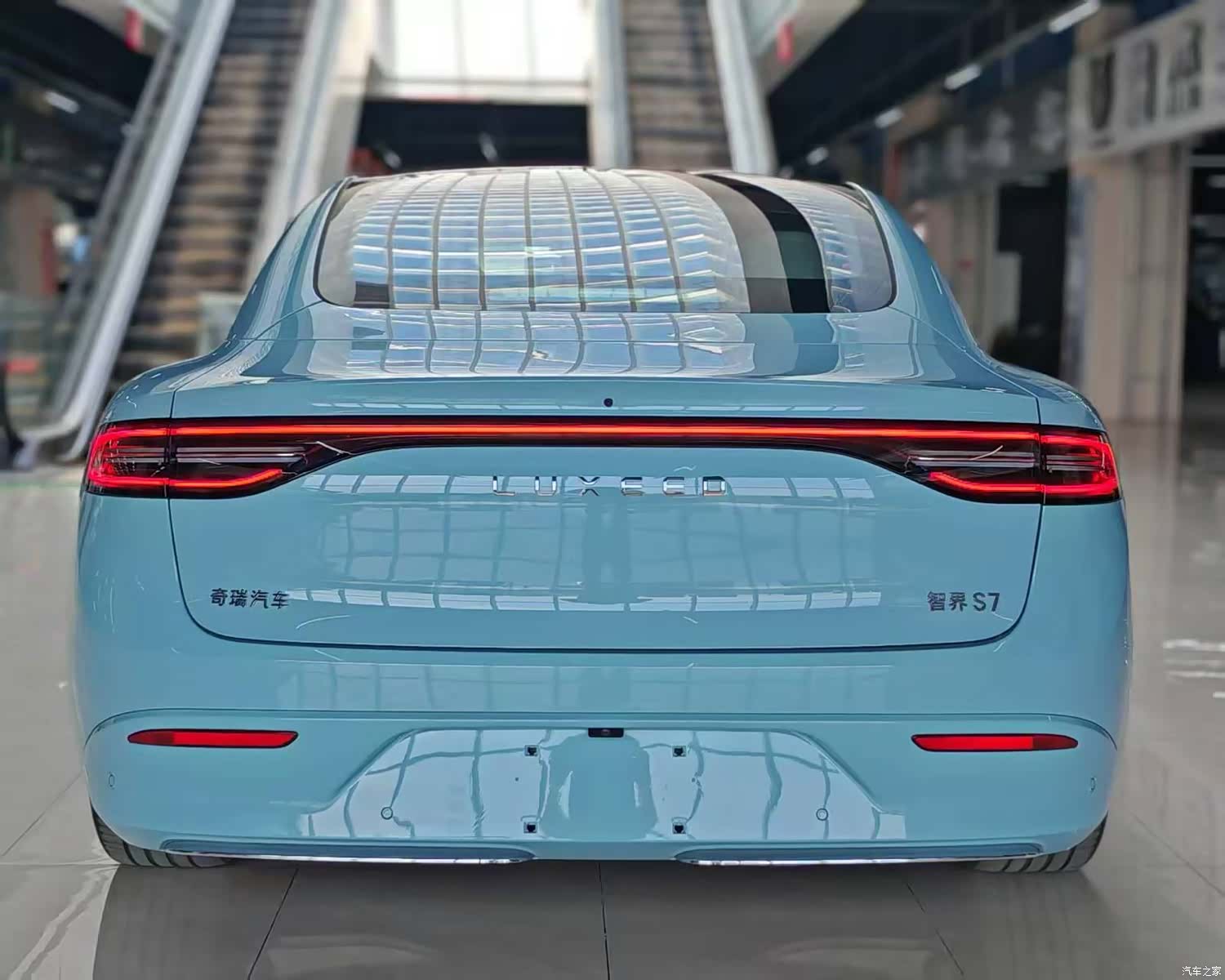 Luxeed S7, 2025 все фото