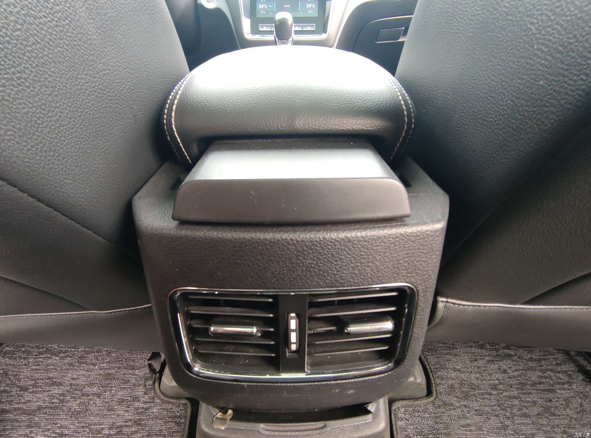 Roewe RX5, 2019 17