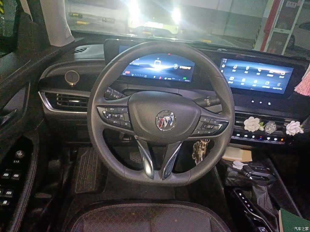 Buick Verano, 2023 3