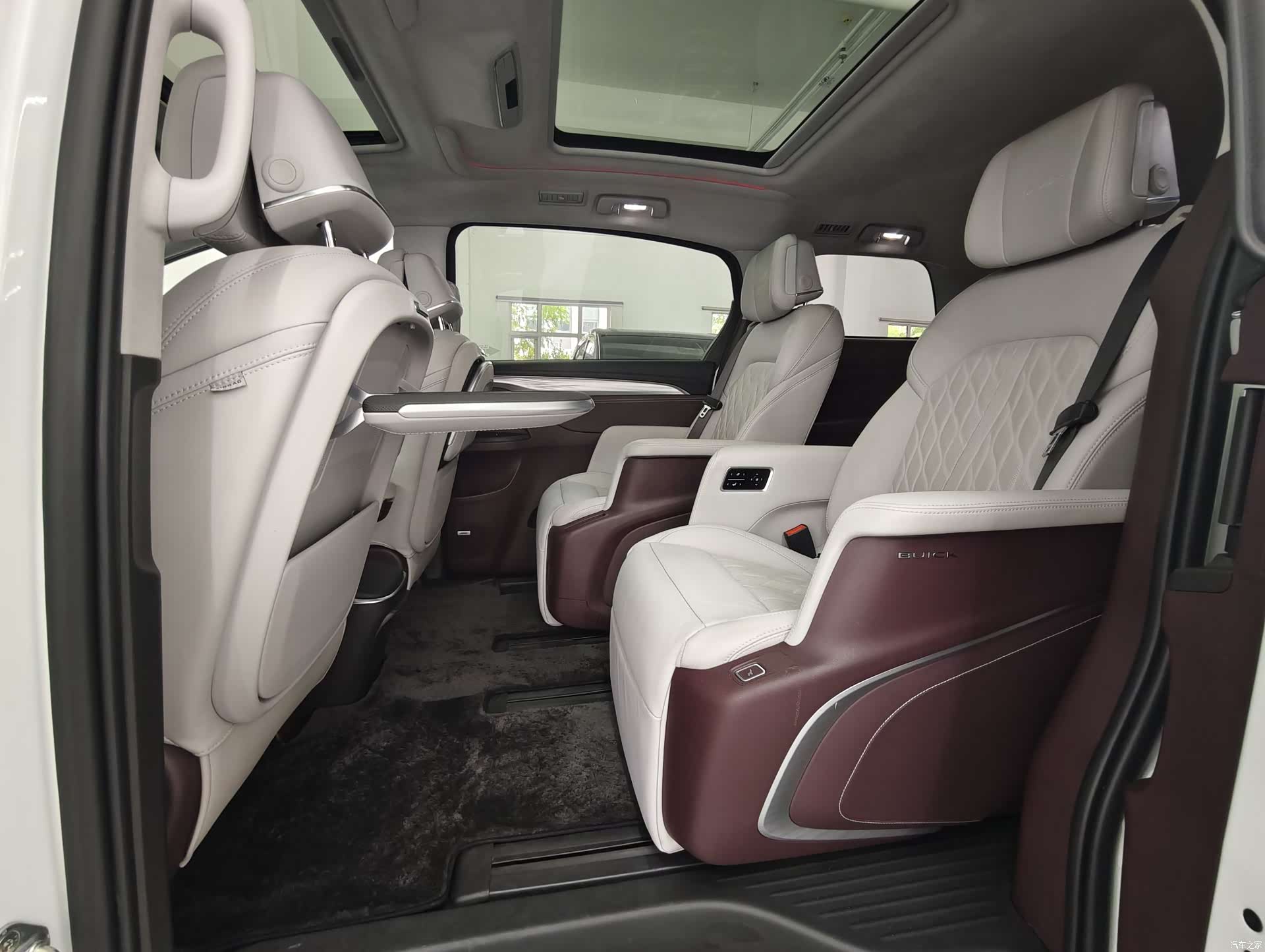 Buick GL8, 2022 14