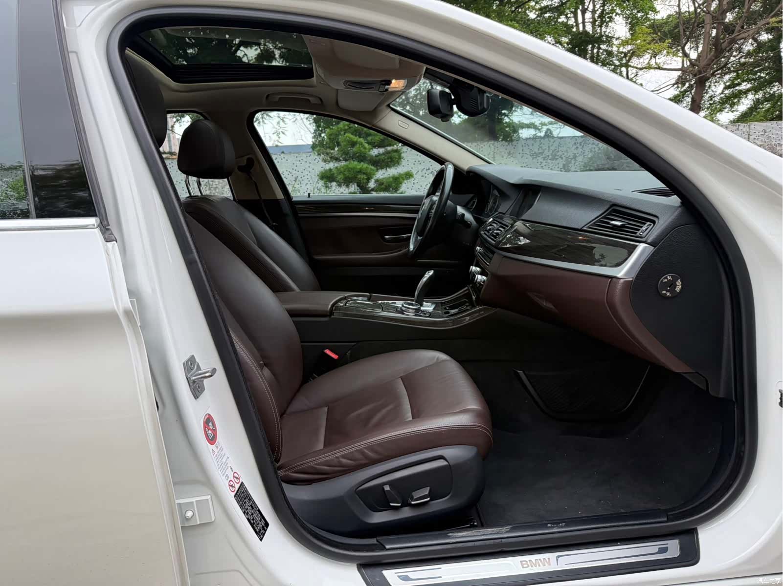 BMW 5 Series, 2014 23