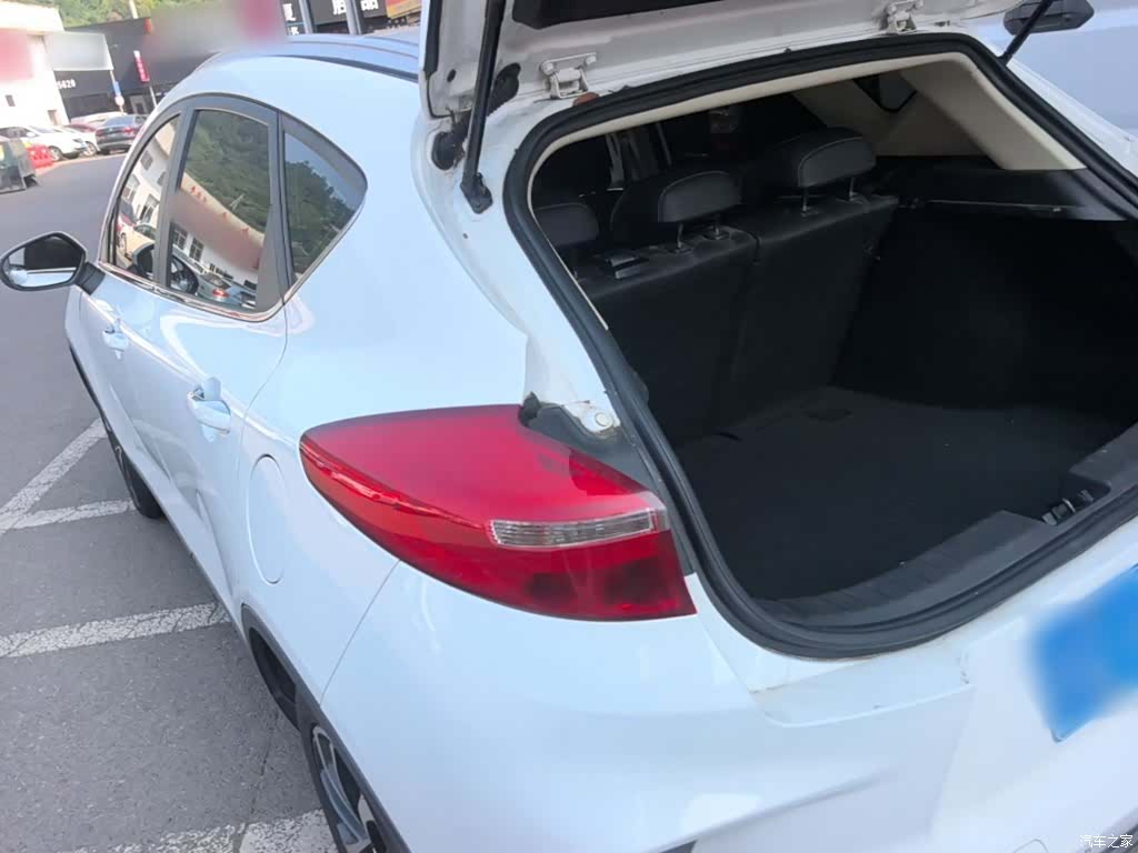 Geely Emgrand, 2019 все фото