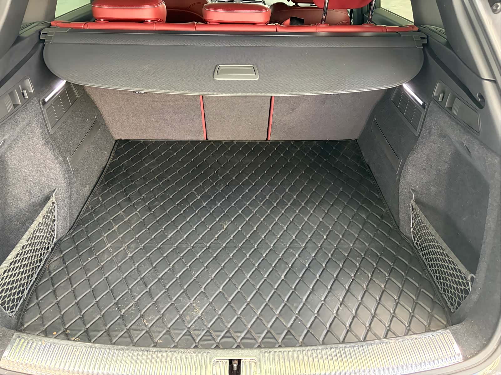 Audi Q5L, 2025 16
