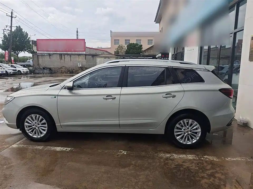 Roewe Ei5