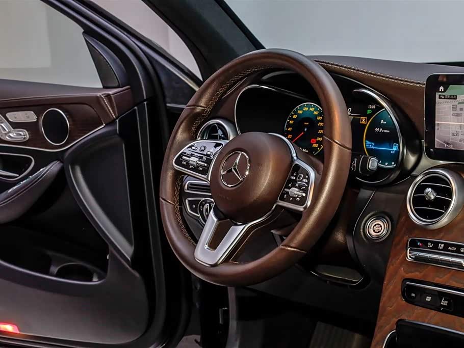 Mercedes-Benz GLC Mercedes-Benz GLC