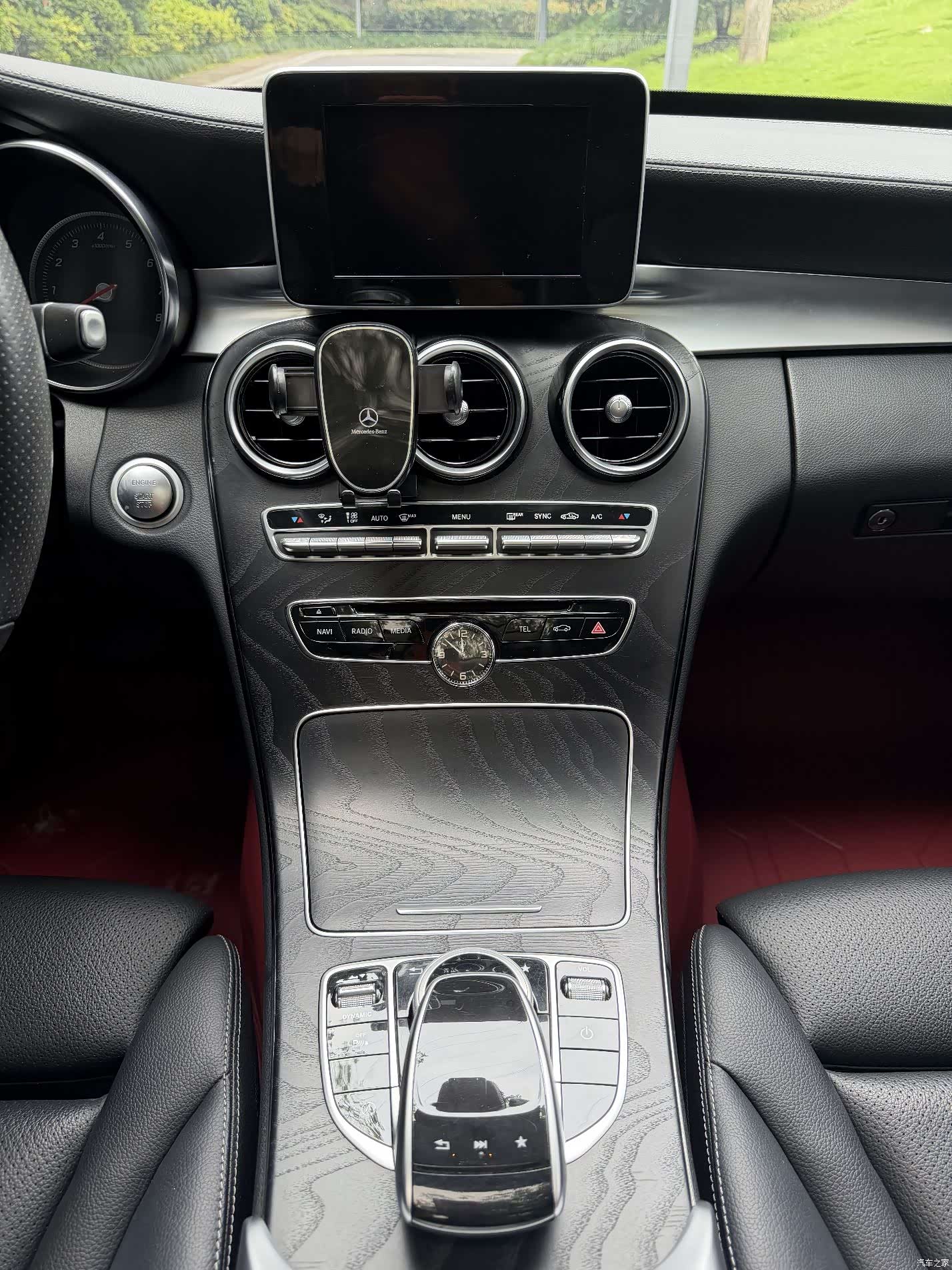 Mercedes-Benz C-Class, 2018 12