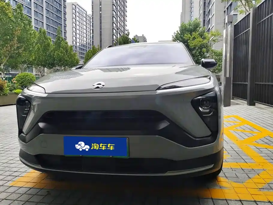NIO ES6