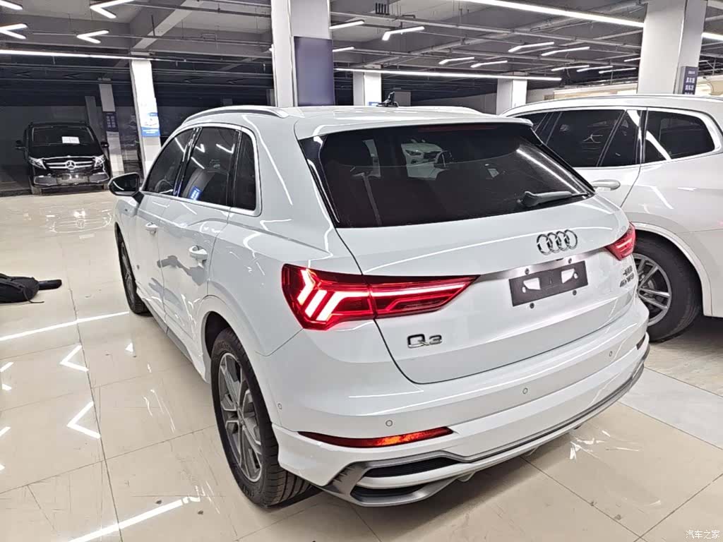 Audi Q3, 2021 все фото