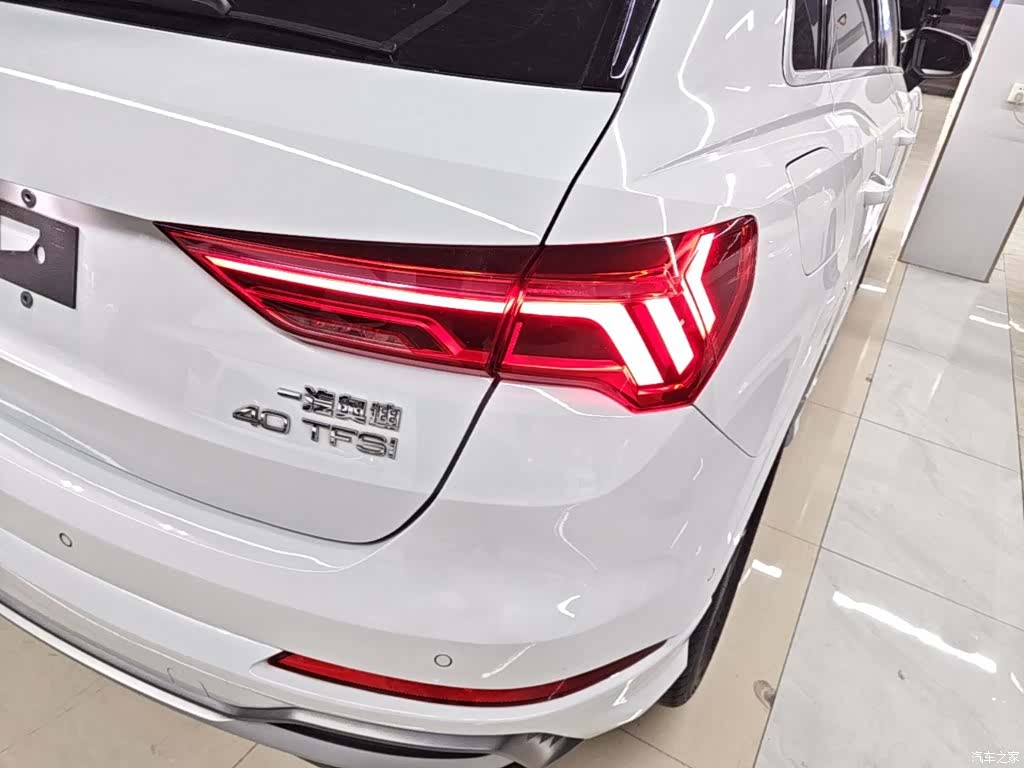 Audi Q3, 2021 8