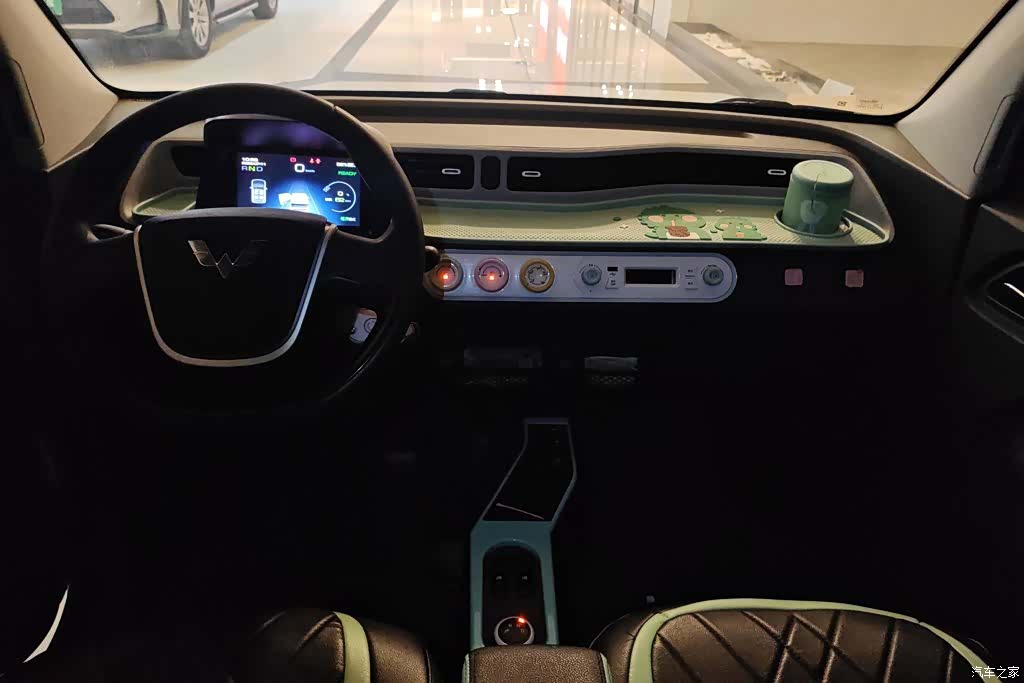 Wuling MINIEV, 2023 12