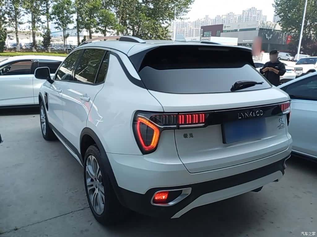 Lynk & Co 01, 2019 все фото