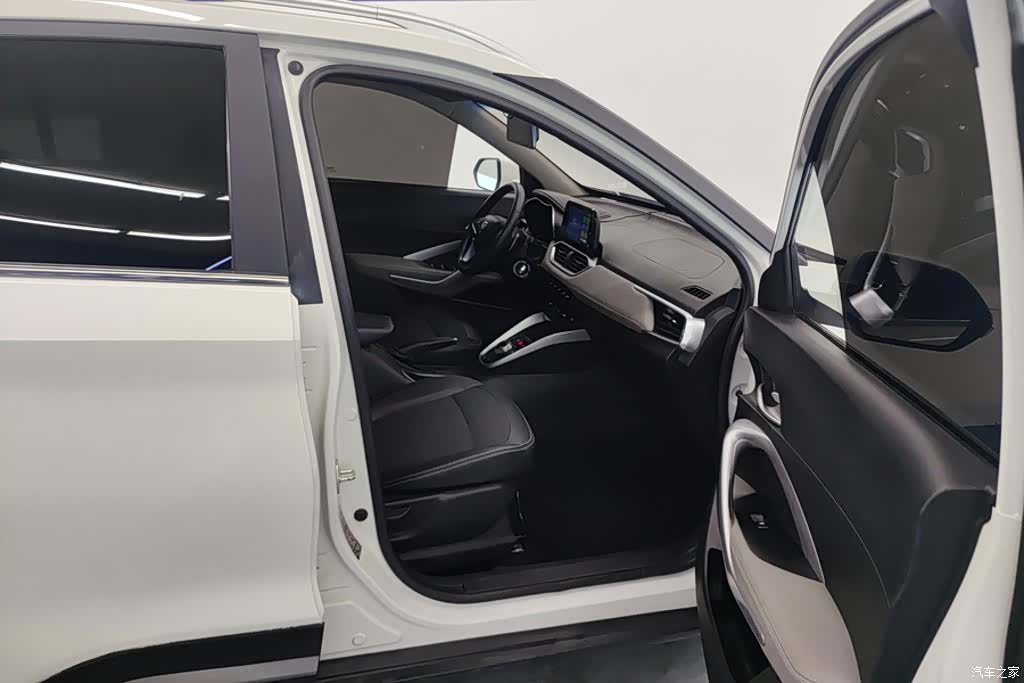 Wuling 510, 2019 8