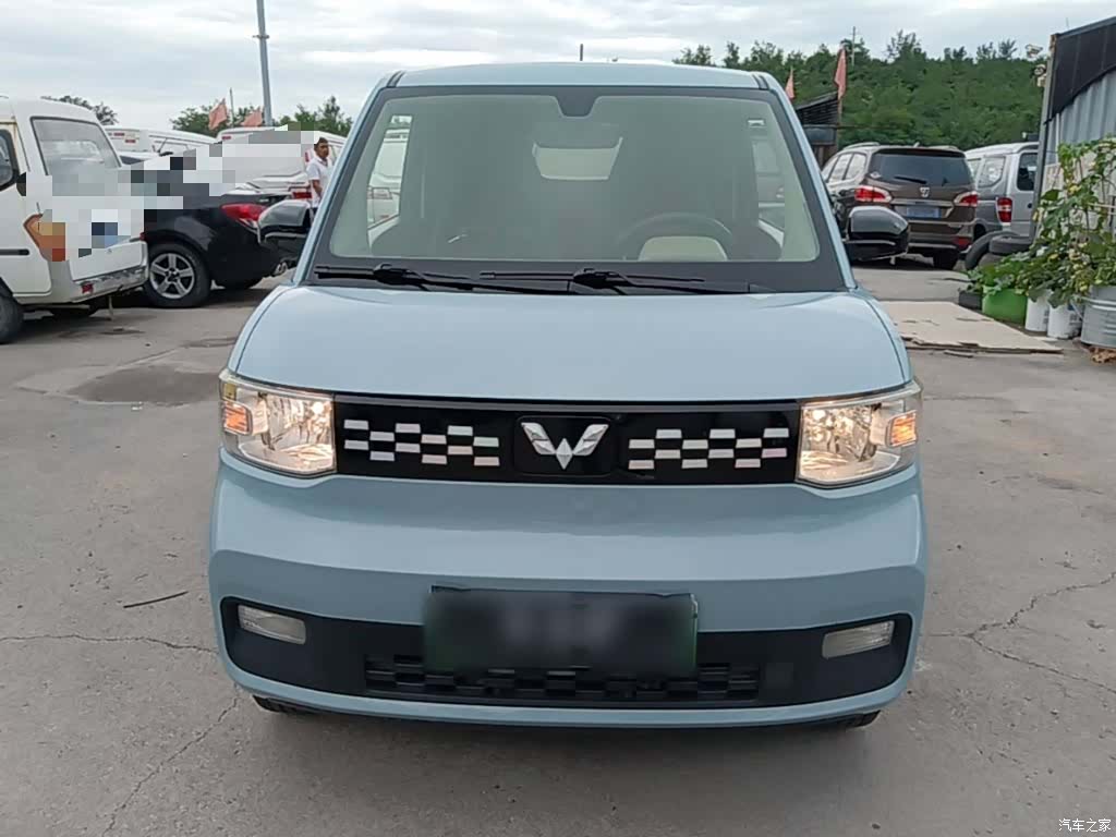 Wuling MINIEV, 2020 3