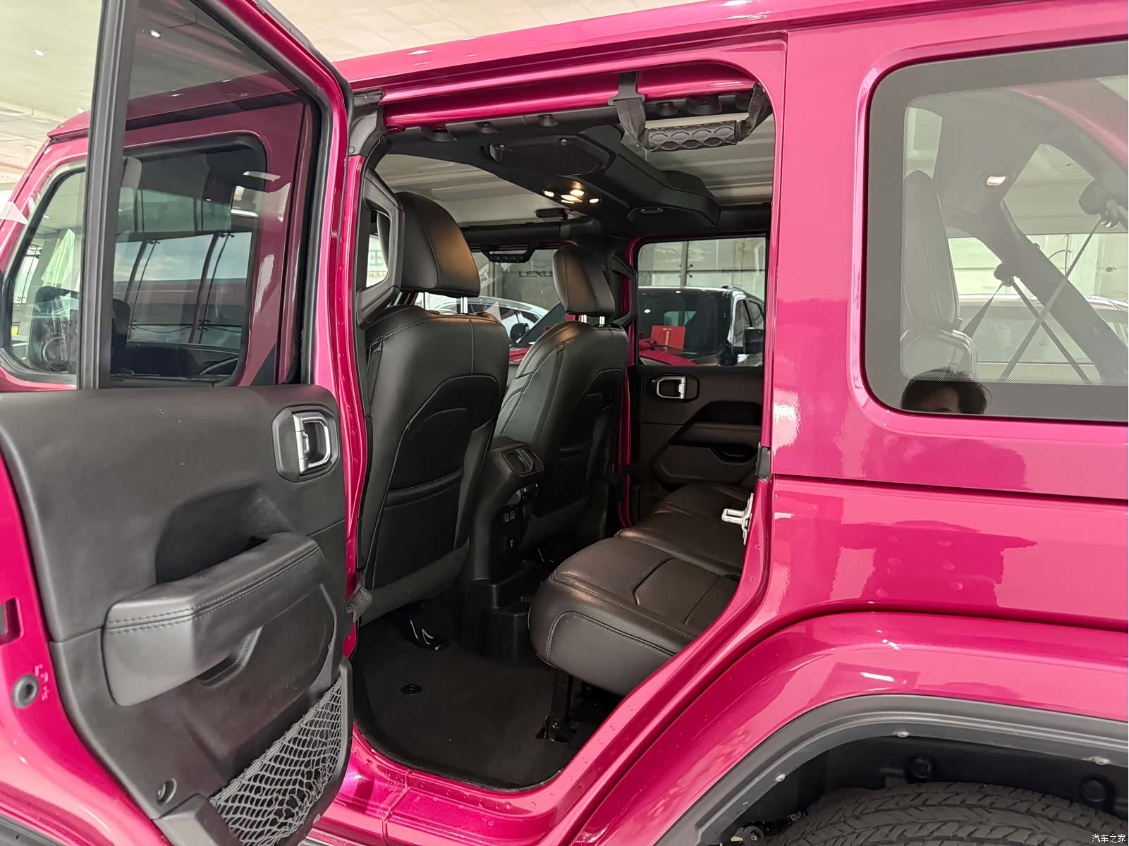 Jeep Wrangler, 2024 7