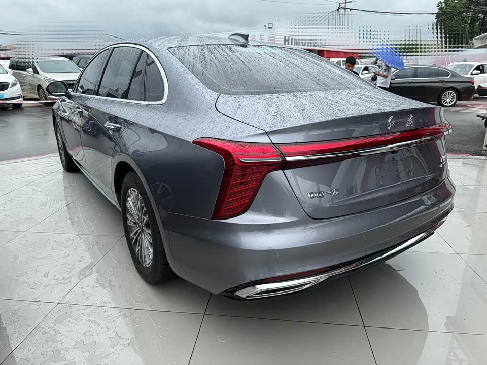 Hongqi H5