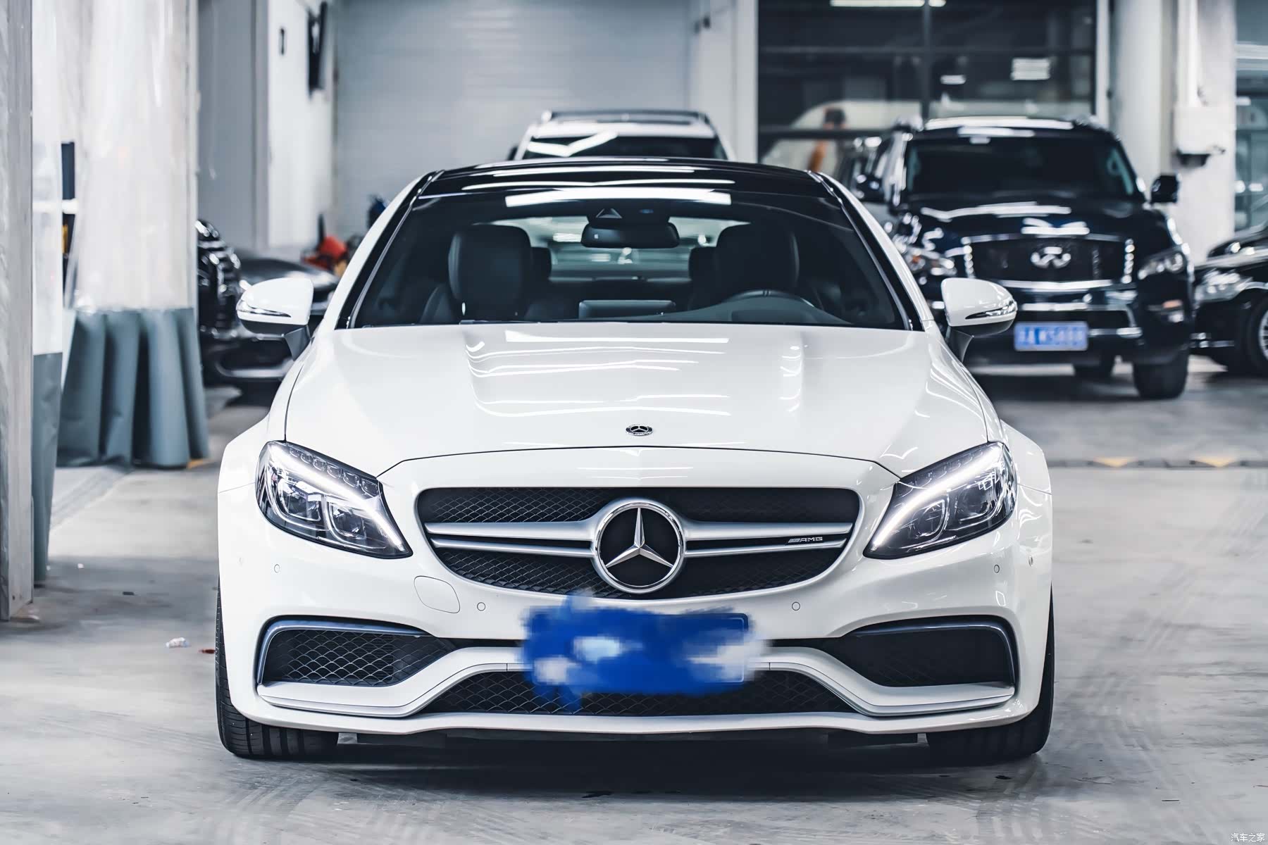 Mercedes-Benz C-Class, 2018 3