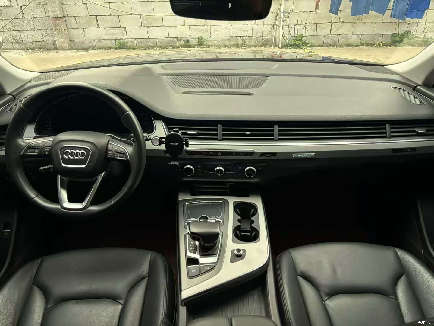 Audi Q7, 2019 8