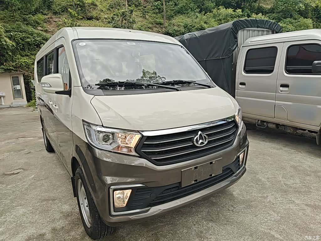 Changan V5, 2024 4