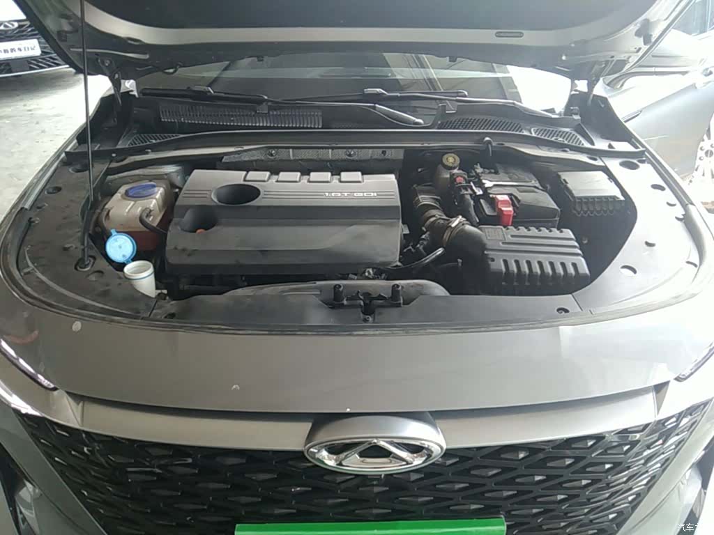 Chery Arrizo 8, 2025 16