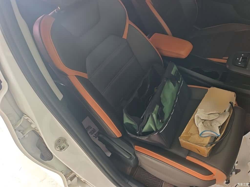BYD E2, 2020 25