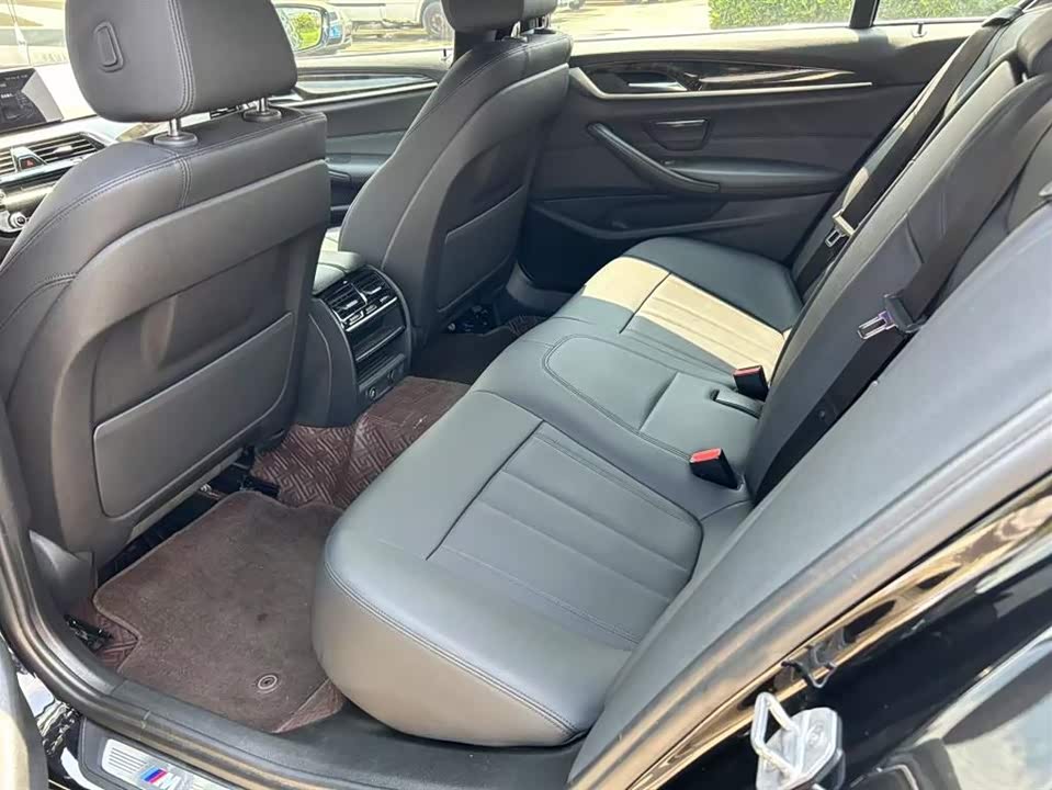 BMW 5 series BMW 5 series