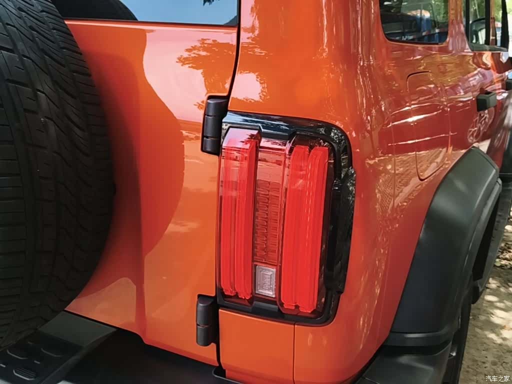 Tank 300, 2025 8