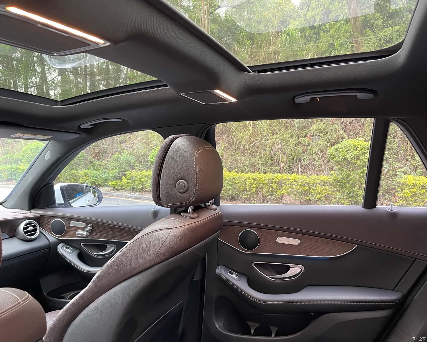 Mercedes-Benz GLC, 2023 11