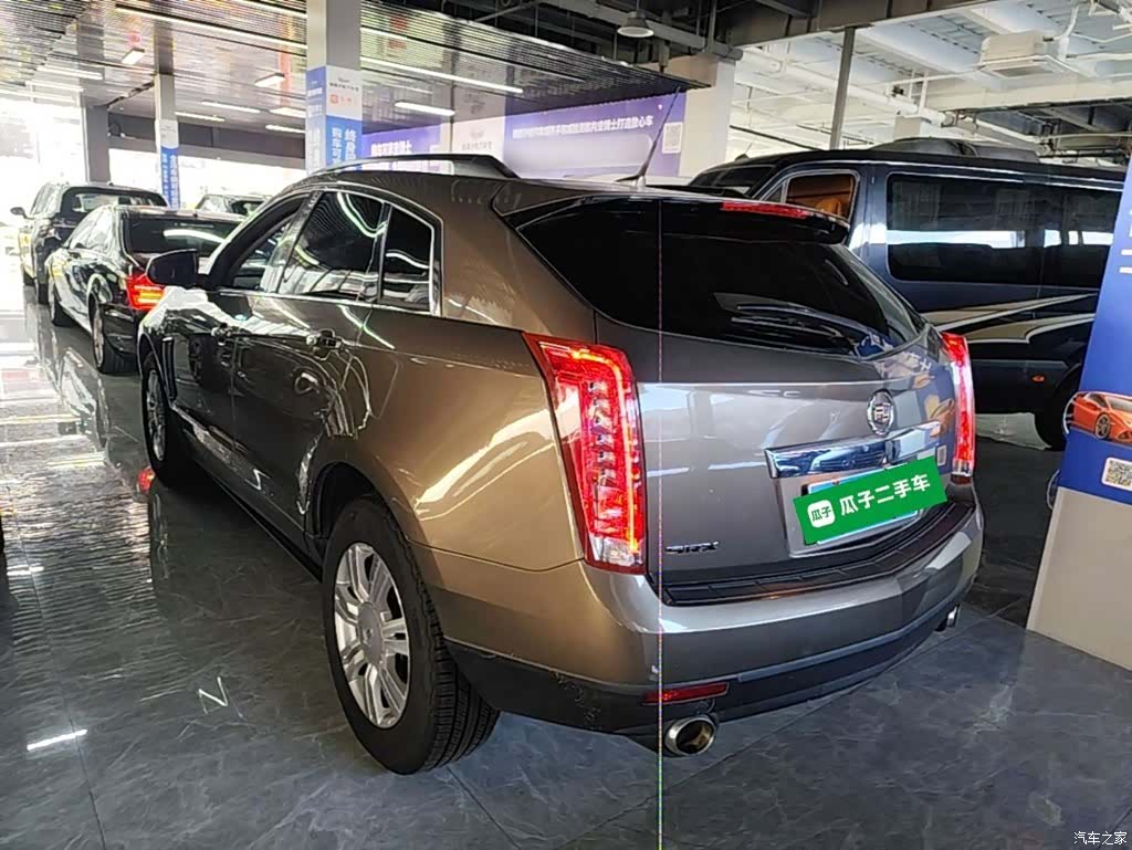 Cadillac SRX, 2016 23