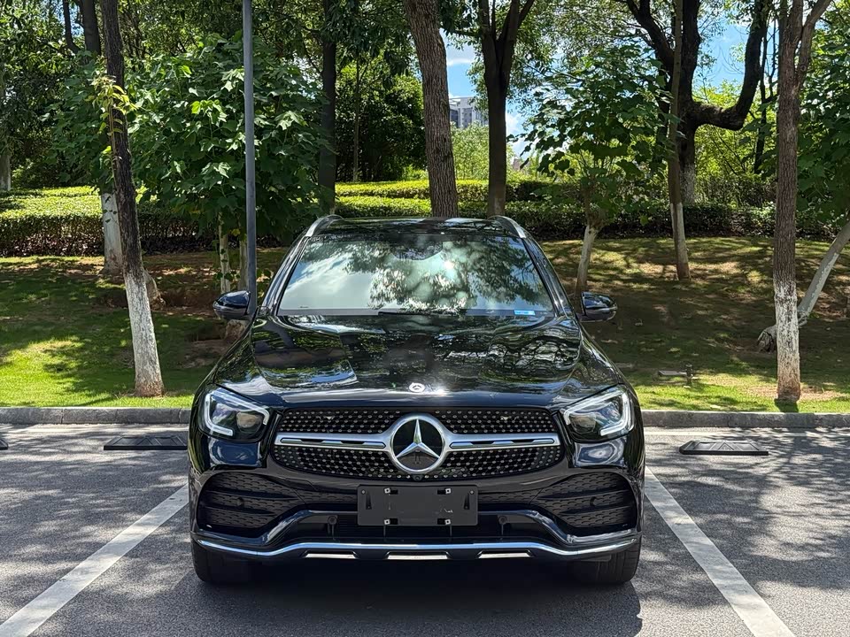 Mercedes-Benz GLC Mercedes-Benz GLC