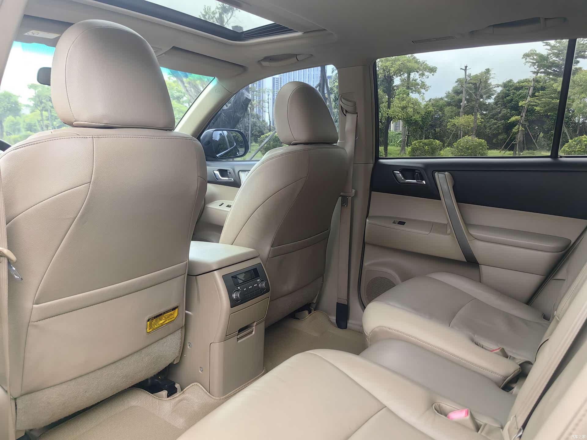 Toyota Highlander, 2009 6