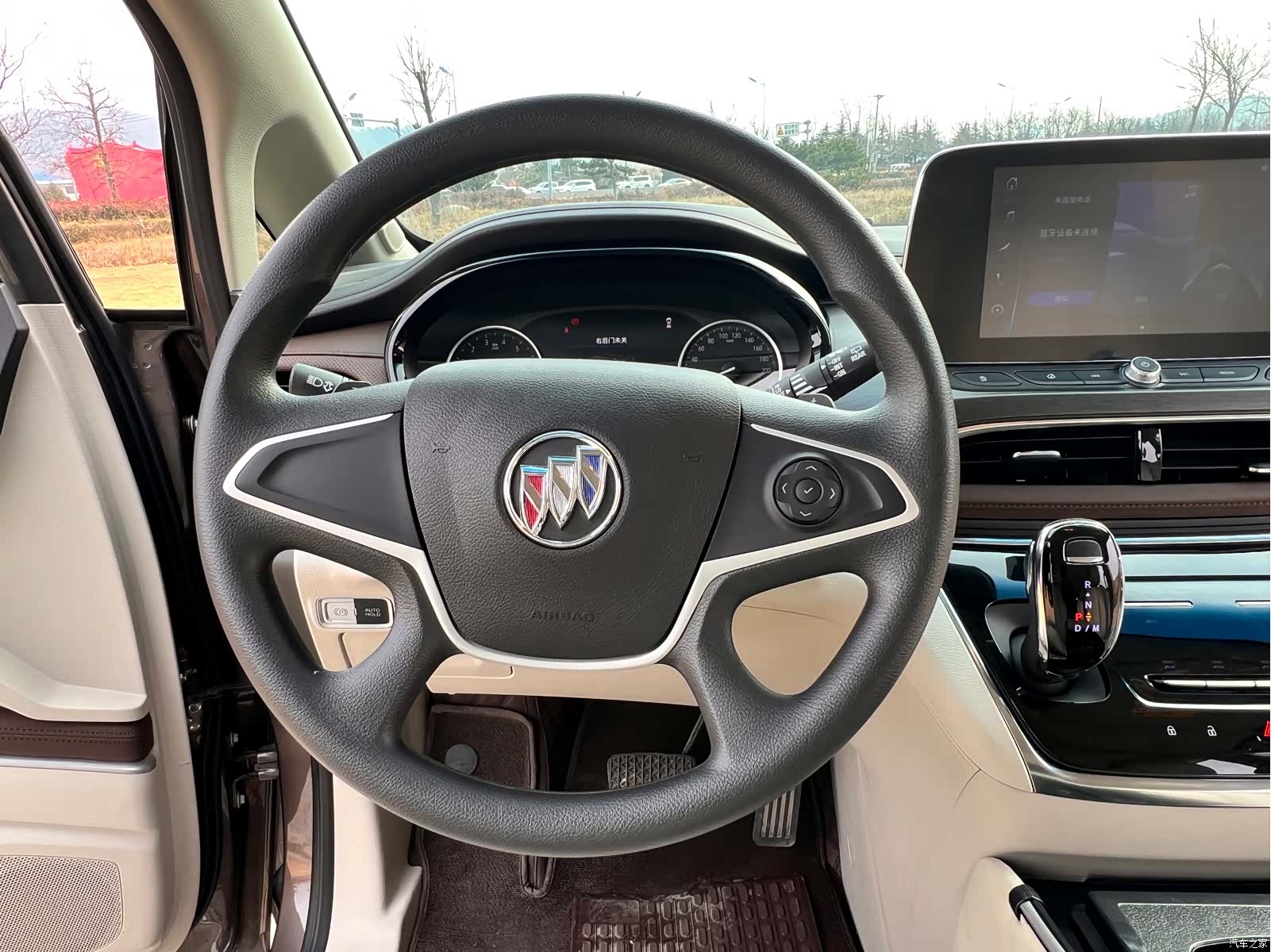 Buick GL8, 2025 6