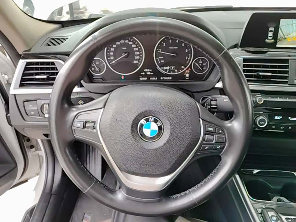 BMW 3 Series, 2017 11