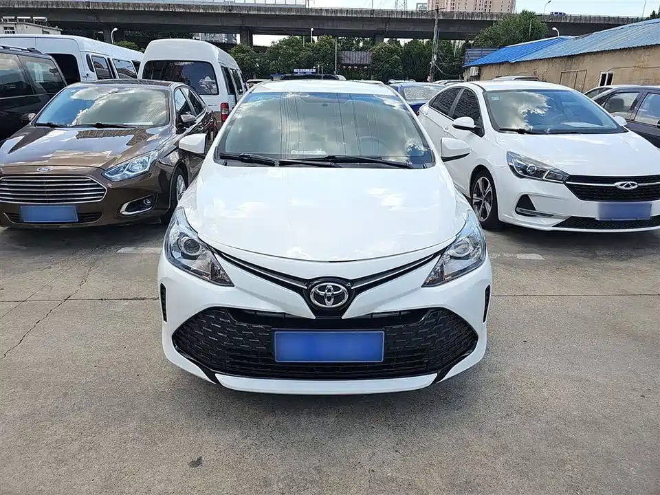 Toyota Vios FS