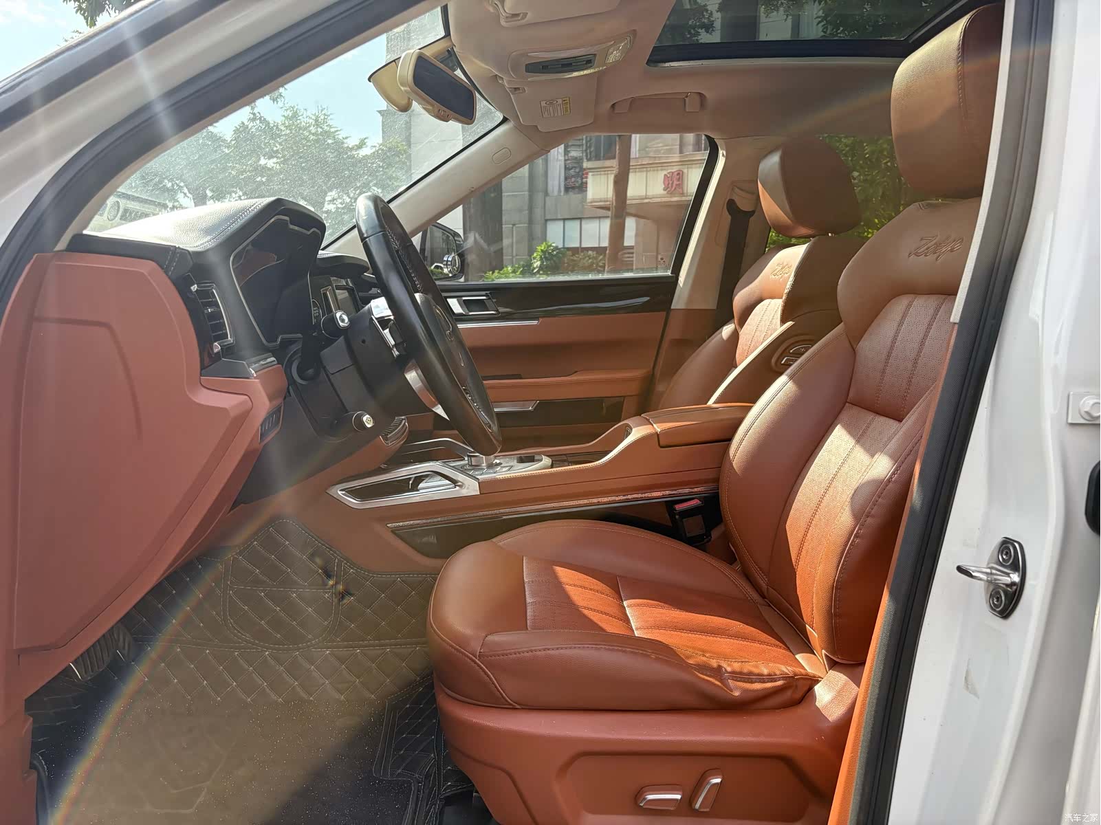 Zotye T700, 2017 6